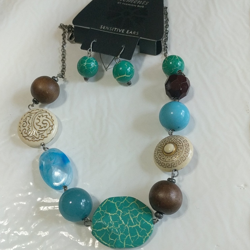 Vintage Beaded Necklace and Earring Set